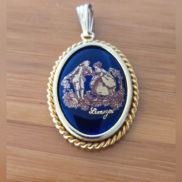Limoges Porcelain pendant - Picture 4 of 5